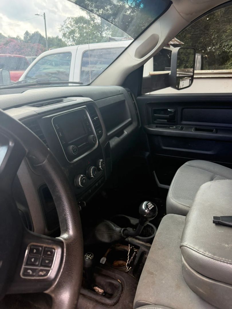 ram ram 3500 pickup 2017 3C63RRGL9HG683130 image ram ram 3500 pickup 2017 3C63RRGL9HG683130 image
